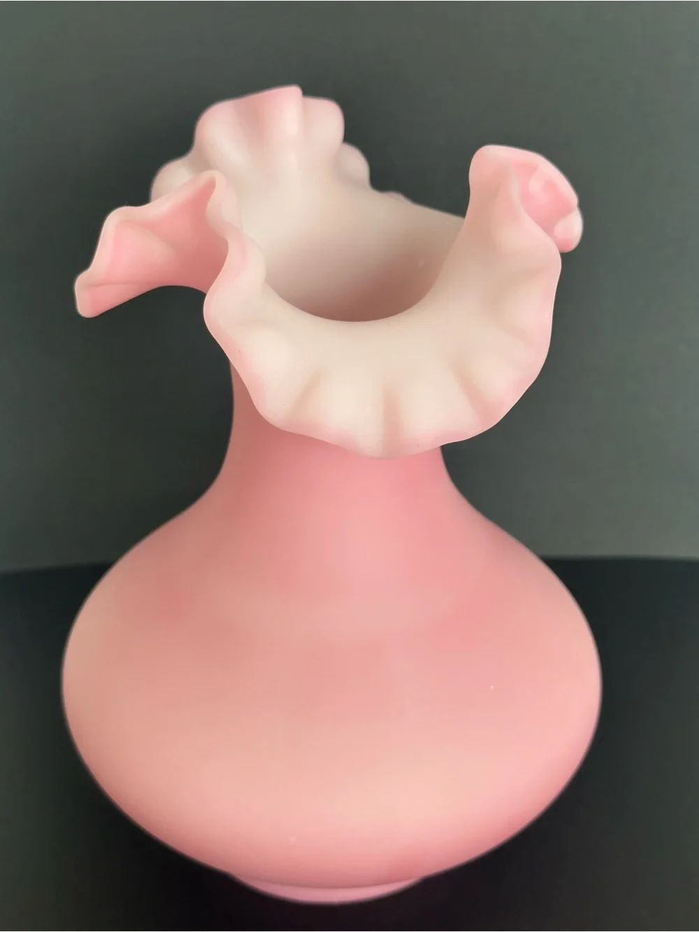 FENTON Pink Frosted Ruffled Glass Vase